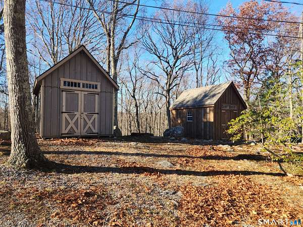 1.6 Acres of Land with Home for Sale in Fairfield, Connecticut