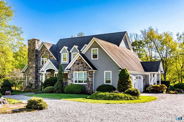 18.9 Acres of Land with Home for Lease in Warren, Connecticut
