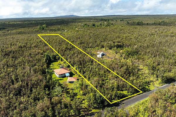 3 Acres of Residential Land for Sale in Volcano, Hawaii