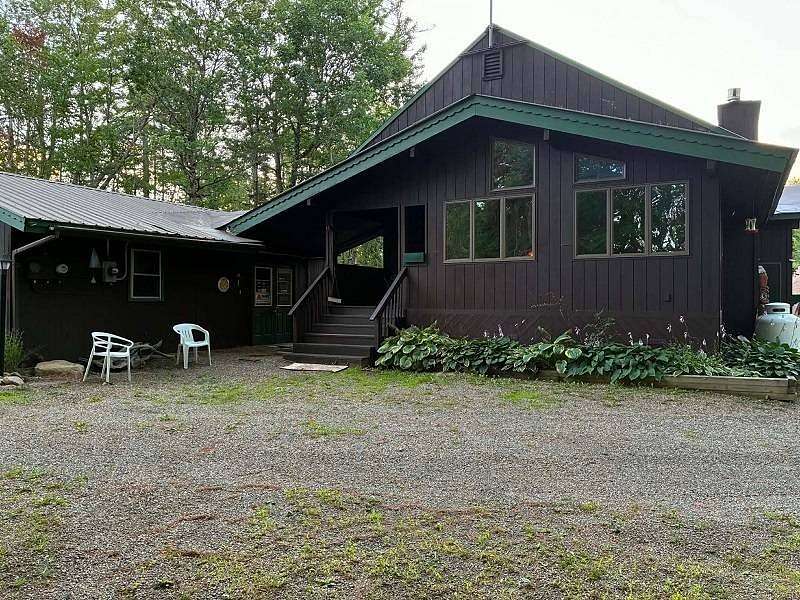 2.8 Acres of Improved Mixed-Use Land for Sale in Speculator, New York
