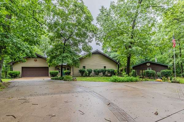 5.54 Acres of Land with Home for Sale in Neosho, Missouri