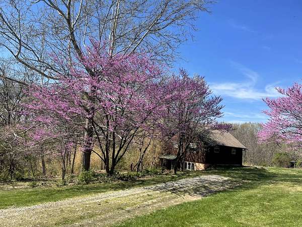 4.17 Acres of Land with Home for Sale in Hardin, Illinois