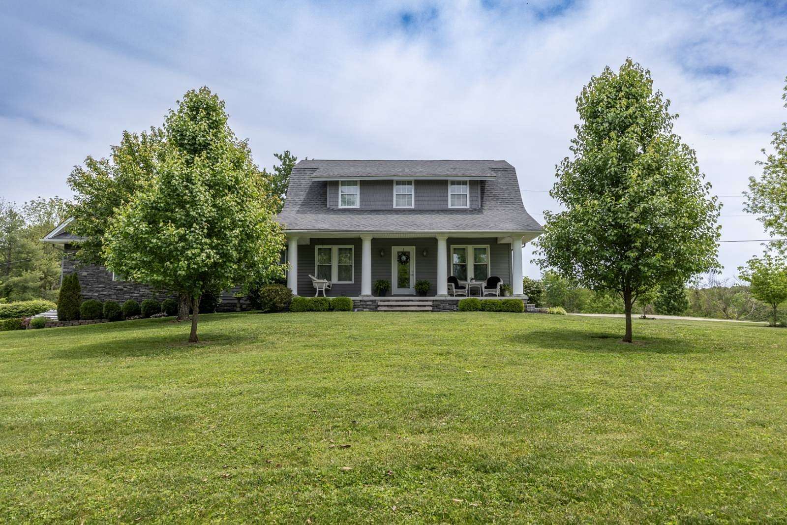 5.65 Acres of Land with Home for Sale in Wellston, Ohio