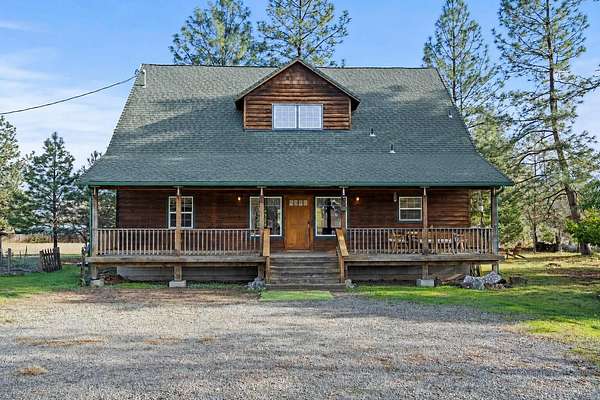 4.85 Acres of Land with Home for Sale in Williams, Oregon
