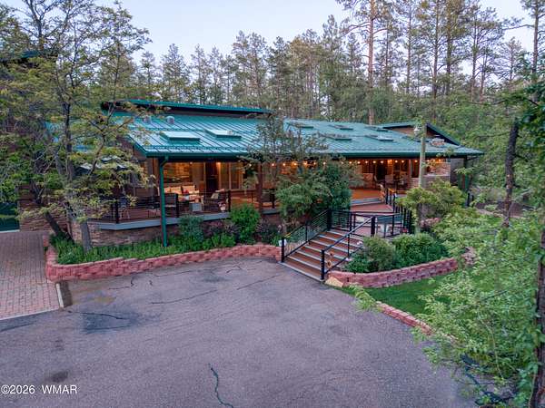 5.62 Acres of Land with Home for Sale in Pinetop, Arizona