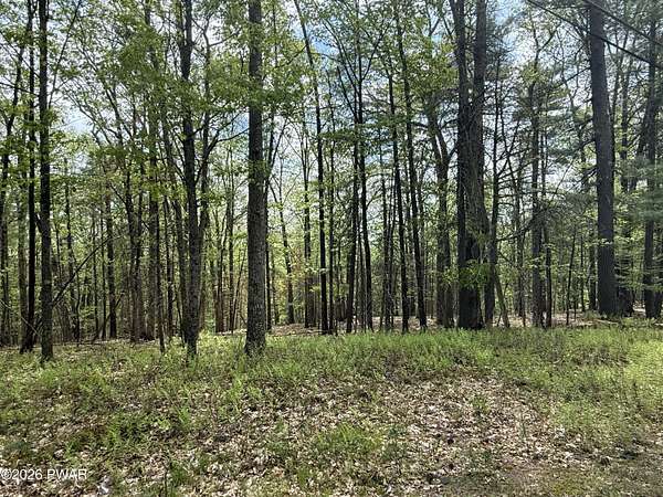 1.23 Acres of Residential Land for Sale in Lackawaxen Township, Pennsylvania