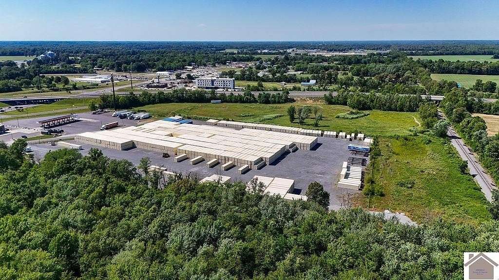 9.9 Acres of Commercial Land for Sale in Mayfield, Kentucky