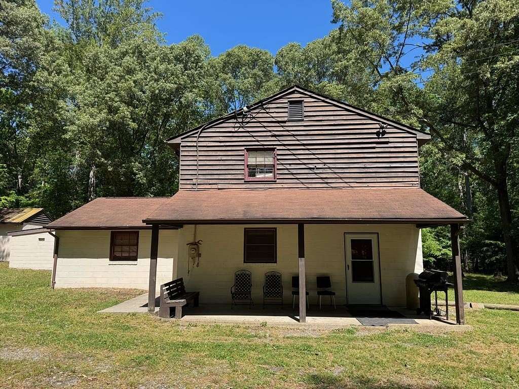 5 Acres of Land with Home for Sale in Heathsville, Virginia
