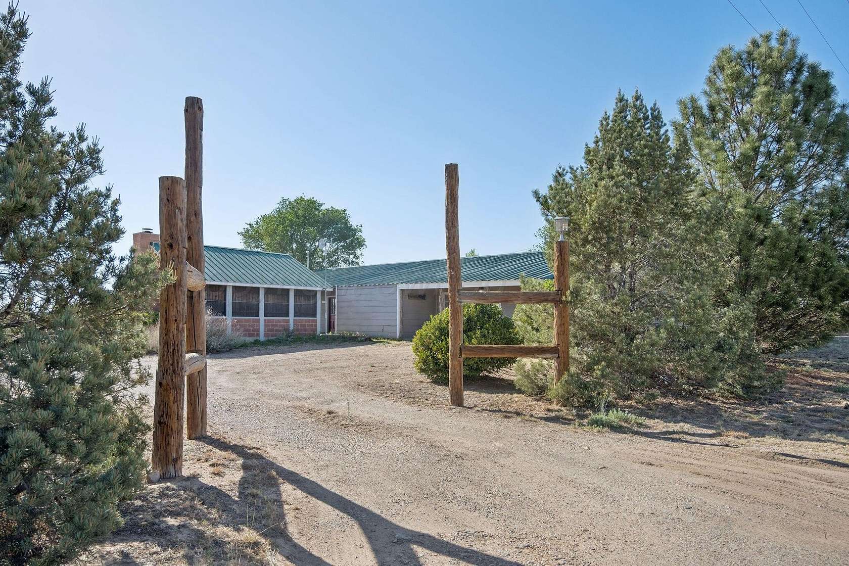 2.75 Acres of Land with Home for Sale in Howardwick, Texas