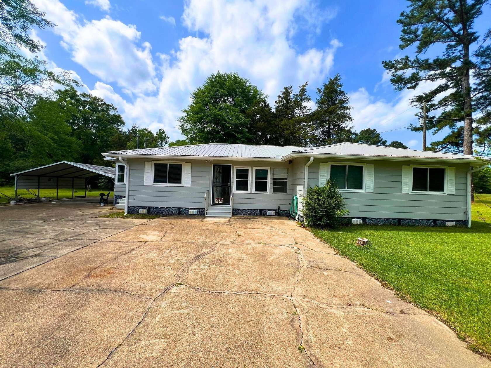 2 Acres of Land with Home for Sale in Pinola, Mississippi