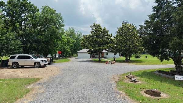15 Acres of Recreational Land with Home for Sale in Talihina, Oklahoma