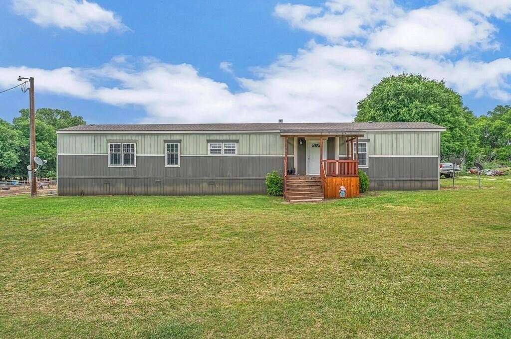 17 Acres of Land with Home for Sale in McGregor, Texas