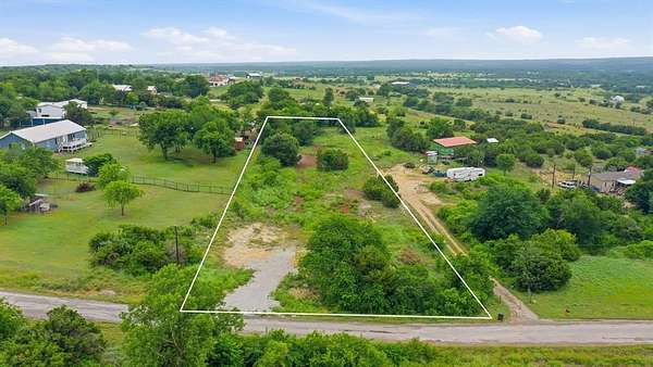 1.52 Acres of Residential Land for Sale in Weatherford, Texas