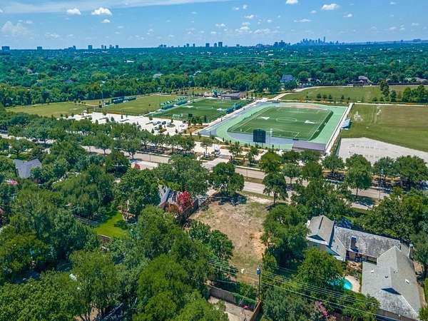 0.52 Acres of Residential Land for Sale in Dallas, Texas