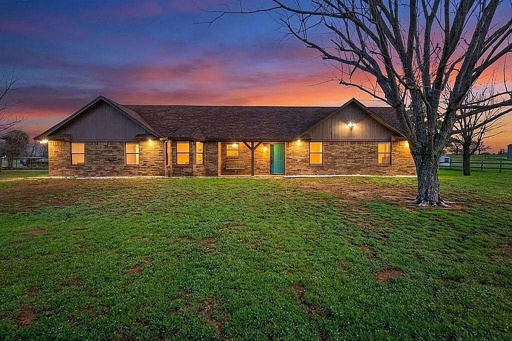 3.6 Acres of Land with Home for Sale in Springtown, Texas
