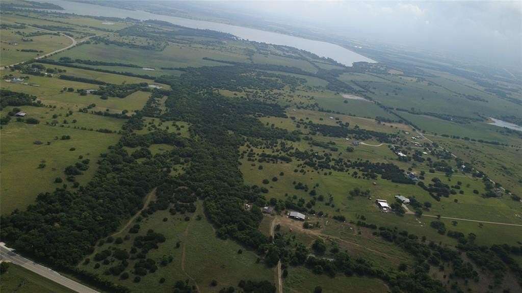 29 Acres of Land for Sale in Cleburne, Texas