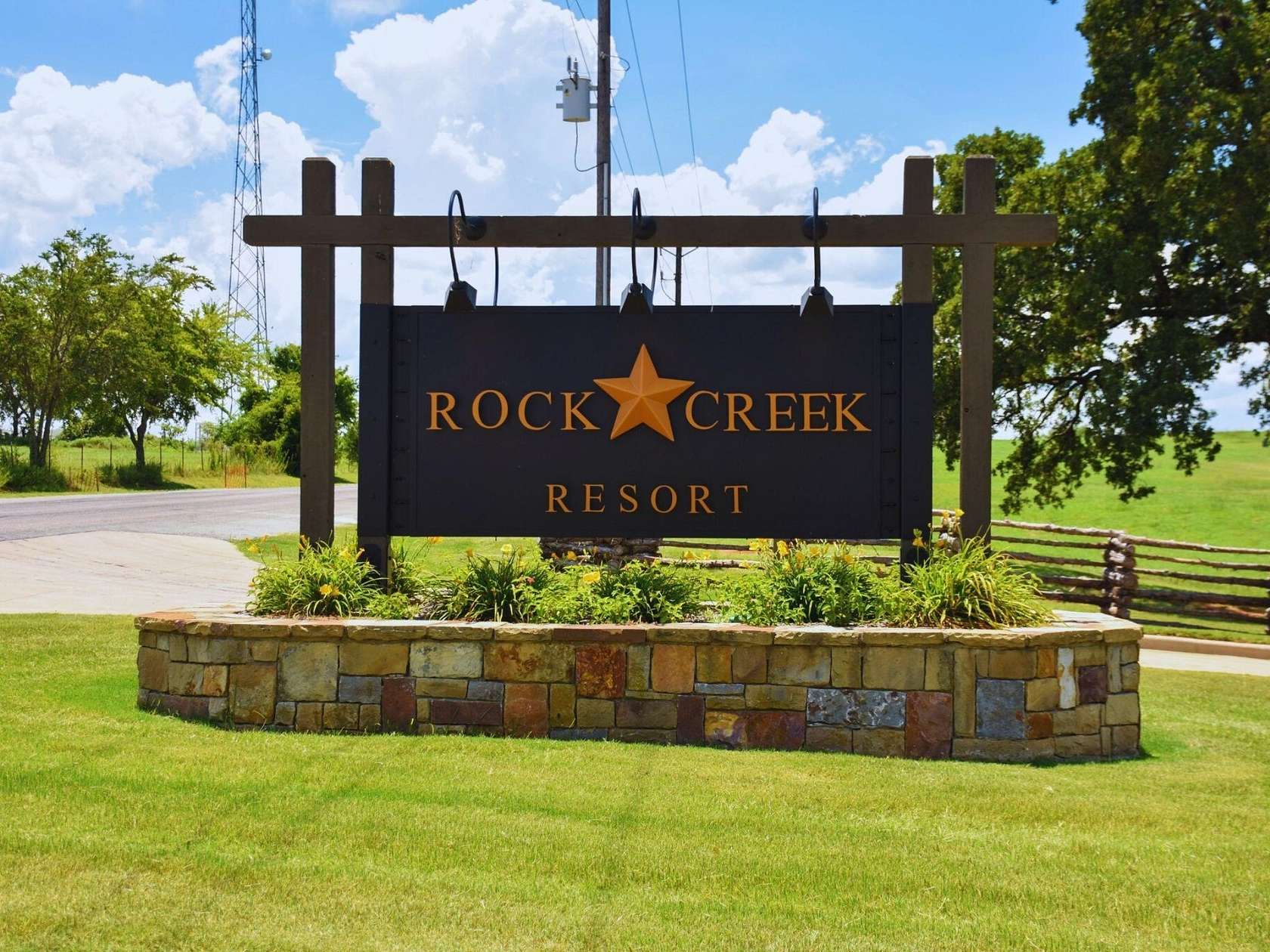 0.31 Acres of Residential Land for Sale in Gordonville, Texas