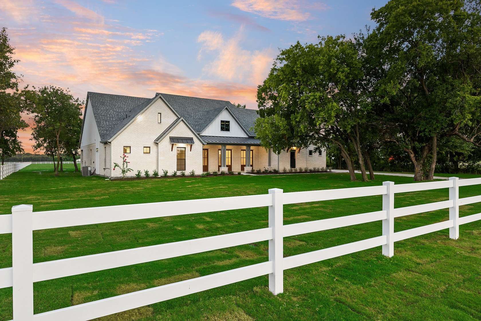 2.5 Acres of Land with Home for Sale in McLendon-Chisholm, Texas