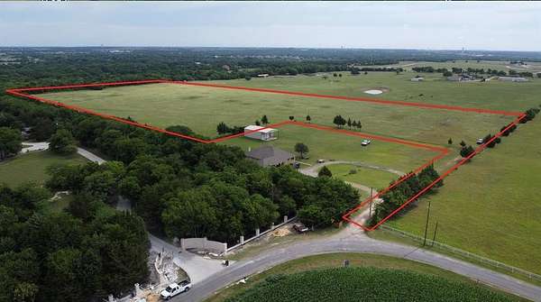 20.8 Acres of Recreational & Residential Land for Sale in Oak Leaf, Texas