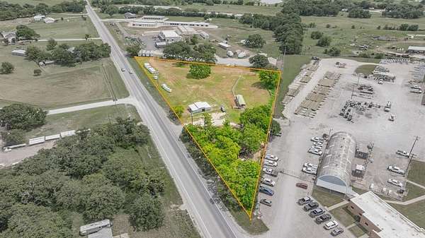 2.42 Acres of Mixed-Use Land for Sale in Stephenville, Texas