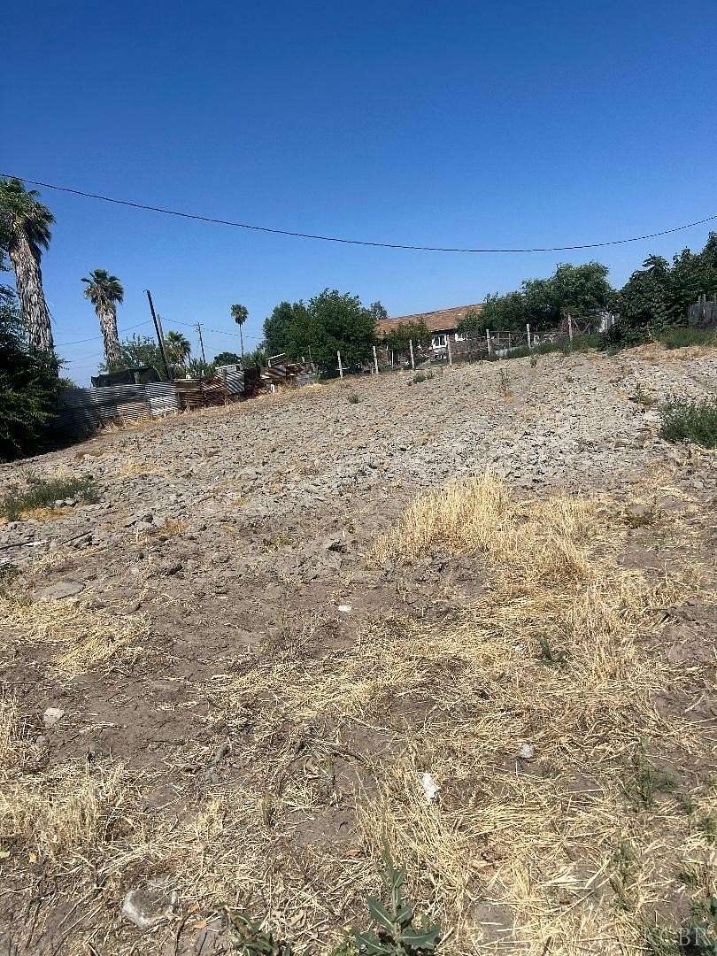 0.27 Acres of Land for Sale in Alpaugh, California