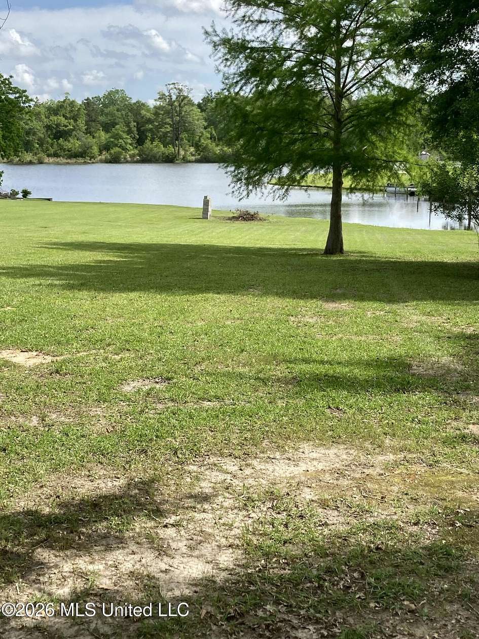 1.16 Acres of Residential Land for Sale in Perkinston, Mississippi