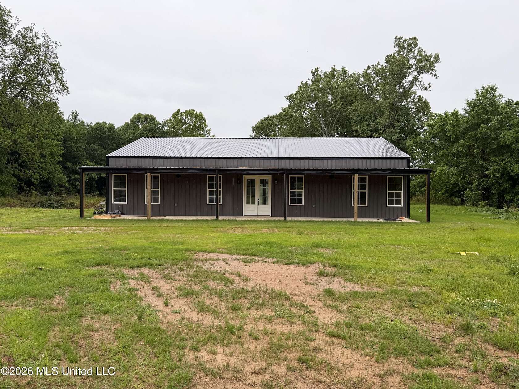 3.58 Acres of Land with Home for Sale in Nesbit, Mississippi