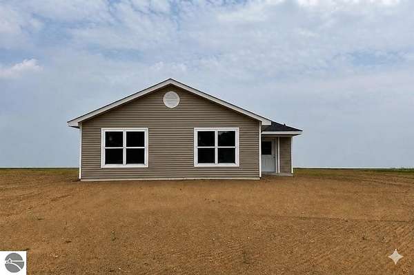 2.5 Acres of Land with Home for Sale in Kingsley, Michigan