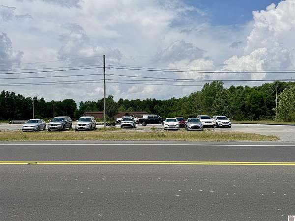 12 Acres of Commercial Land for Sale in Benton, Kentucky