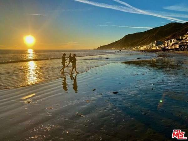 0.06 Acres of Residential Land for Sale in Malibu, California