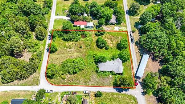 1 Acre of Land for Sale in Frost, Texas