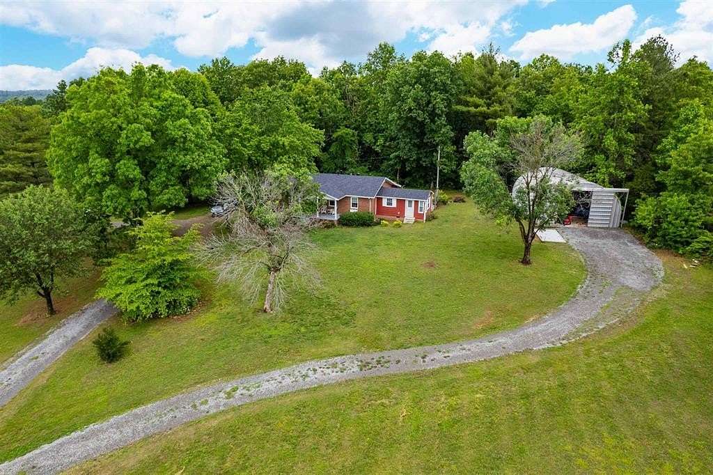 10 Acres of Land with Home for Sale in Fordsville, Kentucky