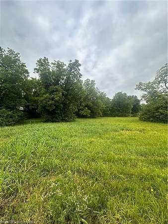 1.32 Acres of Land for Sale in Hackett, Arkansas