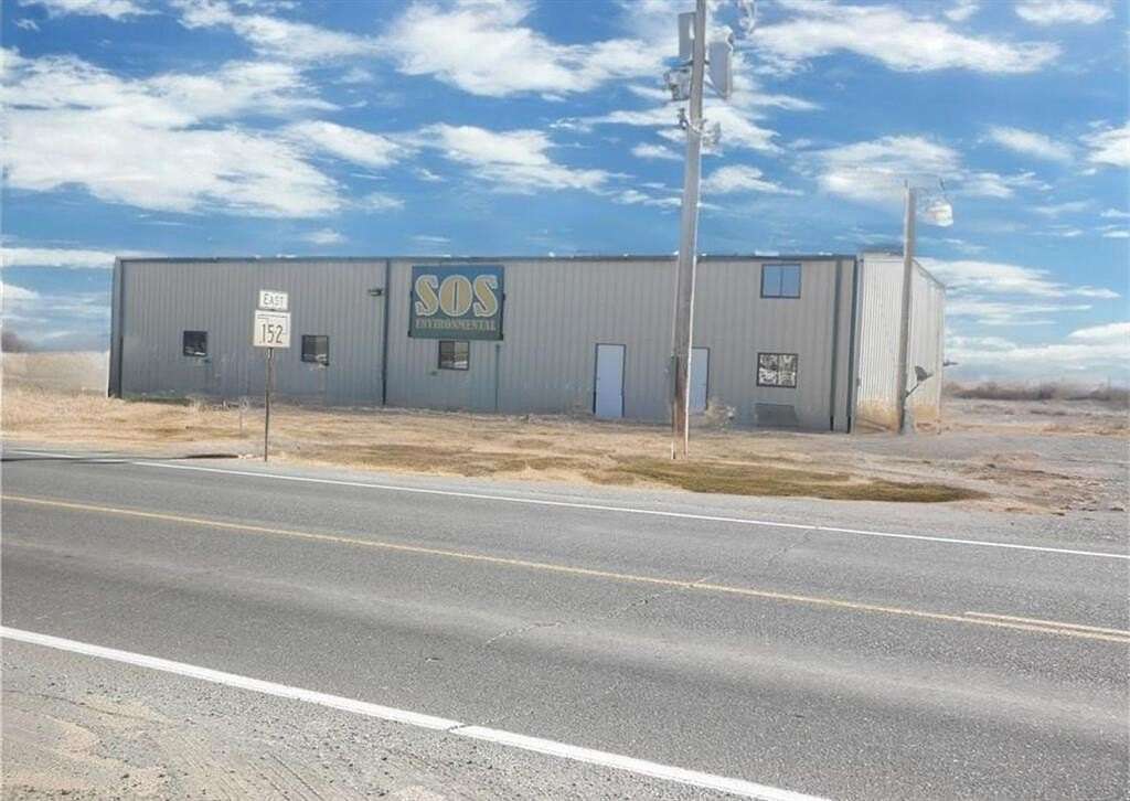 2 Acres of Improved Mixed-Use Land for Sale in Sweetwater, Oklahoma