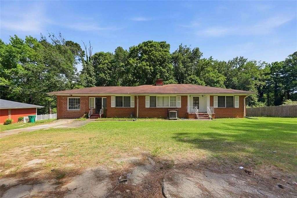 1.54 Acres of Land with Home for Sale in Ellenwood, Georgia