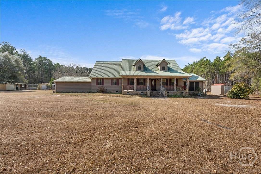 13.8 Acres of Land with Home for Sale in Brooklet, Georgia