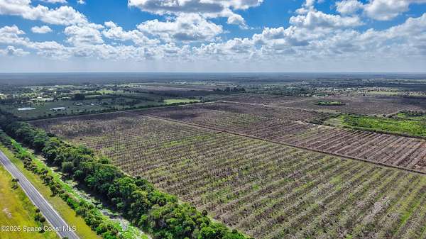 9 Acres of Land for Sale in Fellsmere, Florida