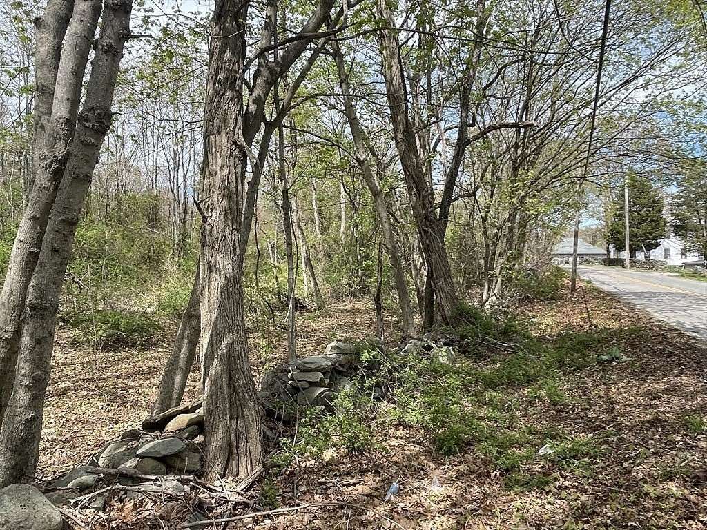 3.65 Acres of Land for Sale in Dighton, Massachusetts