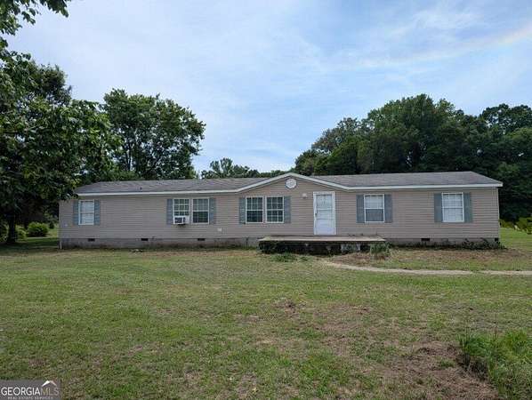 10 Acres of Land with Home for Sale in Pittsview, Alabama