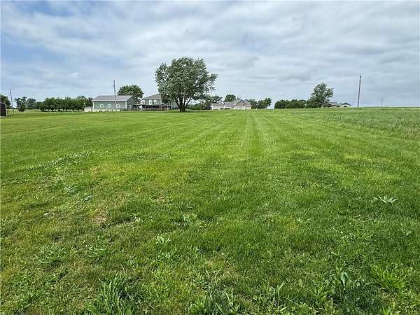 0.39 Acres of Residential Land for Sale in Altamont, Missouri
