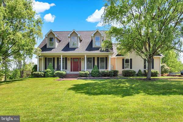 4.46 Acres of Land with Home for Sale in Gettysburg, Pennsylvania