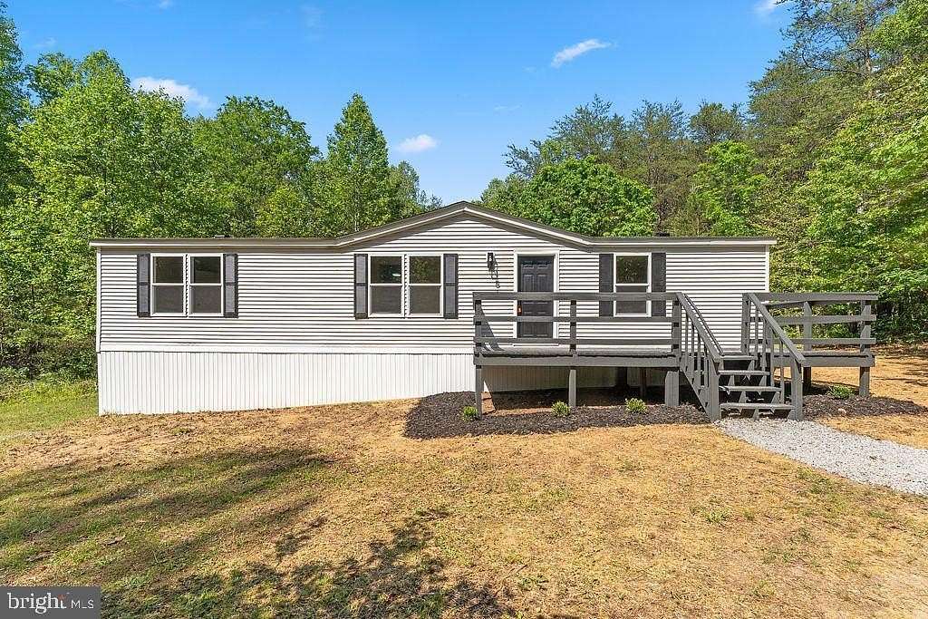 5 Acres of Land with Home for Sale in Louisa, Virginia