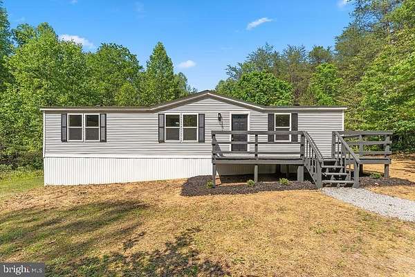 5 Acres of Land with Home for Sale in Louisa, Virginia