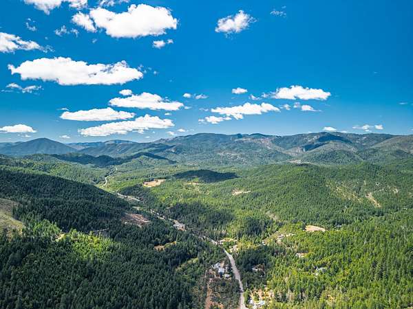 7.7 Acres of Residential Land for Sale in Wilderville, Oregon
