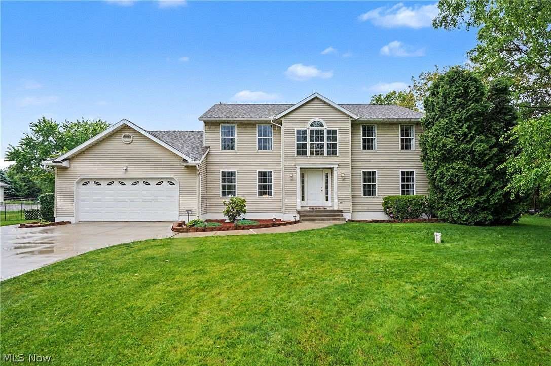 2 Acres of Land with Home for Sale in Mogadore, Ohio