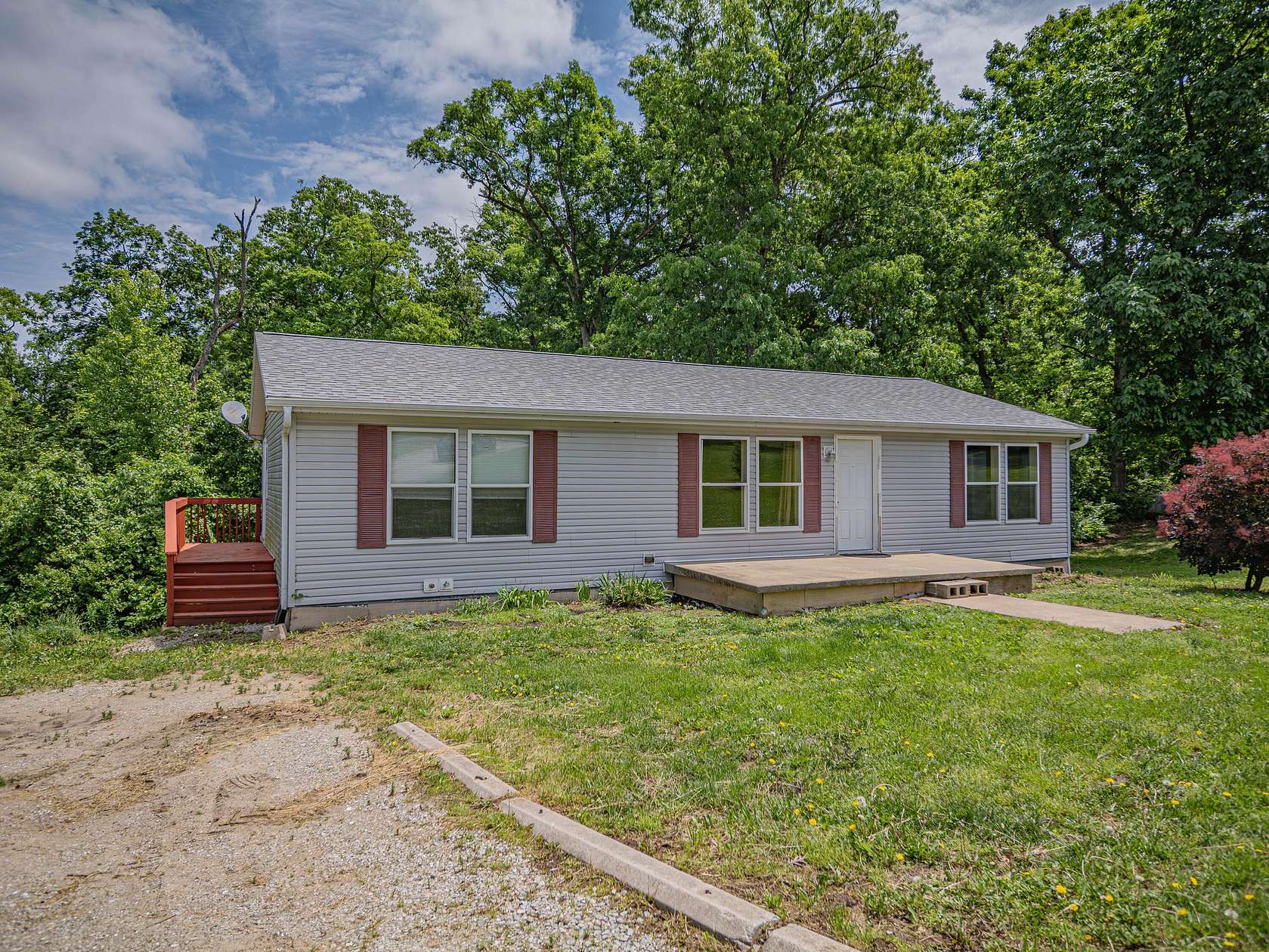 10 Acres of Land with Home for Sale in Columbia, Missouri