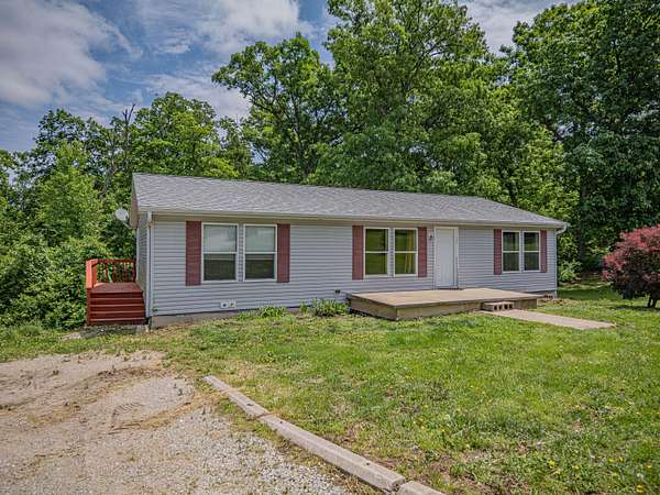 10 Acres of Land with Home for Sale in Columbia, Missouri