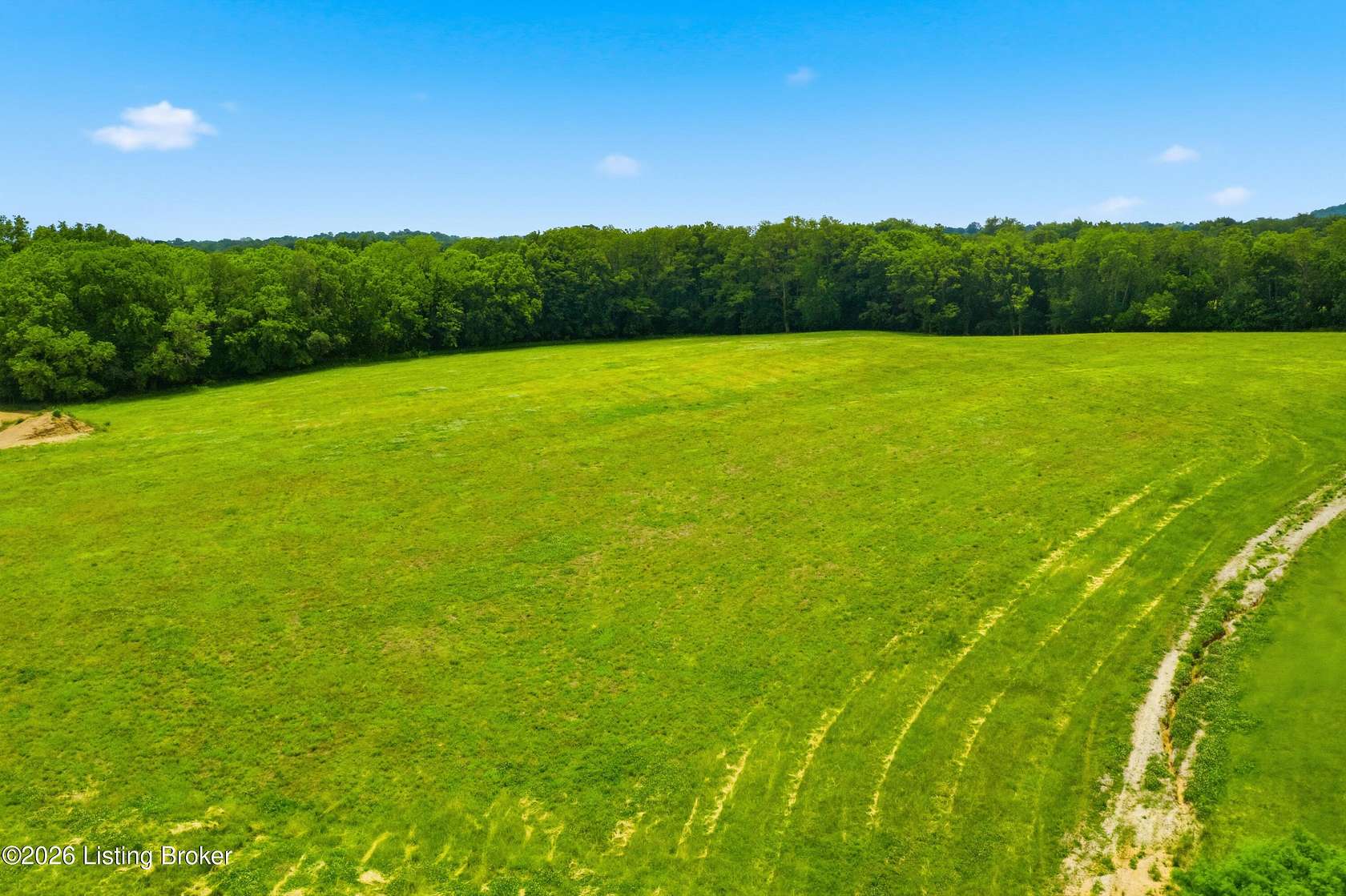 5 Acres of Residential Land for Sale in Shelbyville, Kentucky