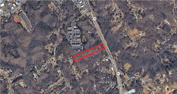 6.5 Acres of Commercial Land for Sale in Flowery Branch, Georgia