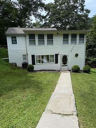 7.84 Acres of Land with Home for Sale in Hinton, West Virginia